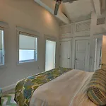 Louisas Hideaway